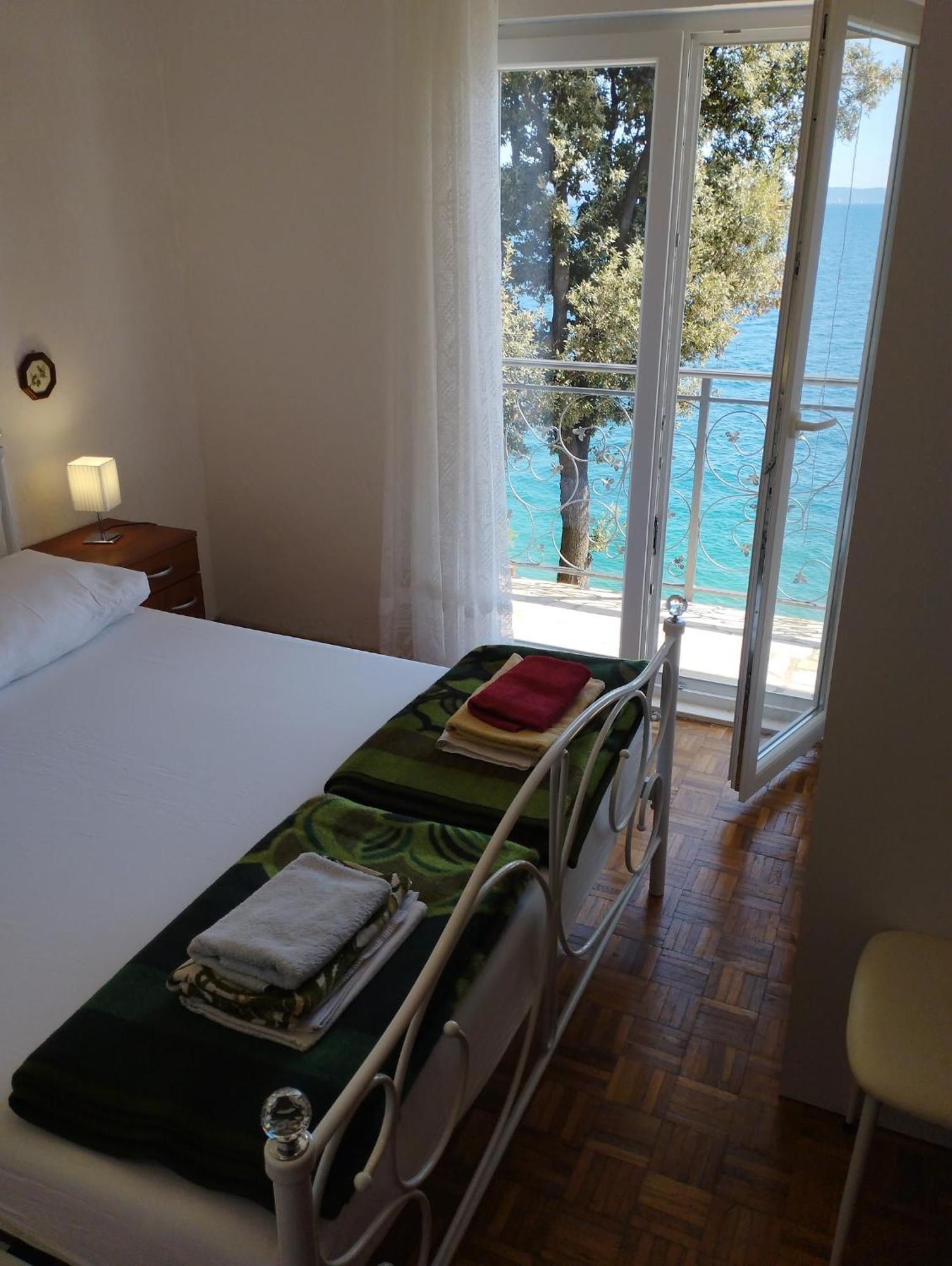 Villa Amarela Seget Vranjica Exteriér fotografie