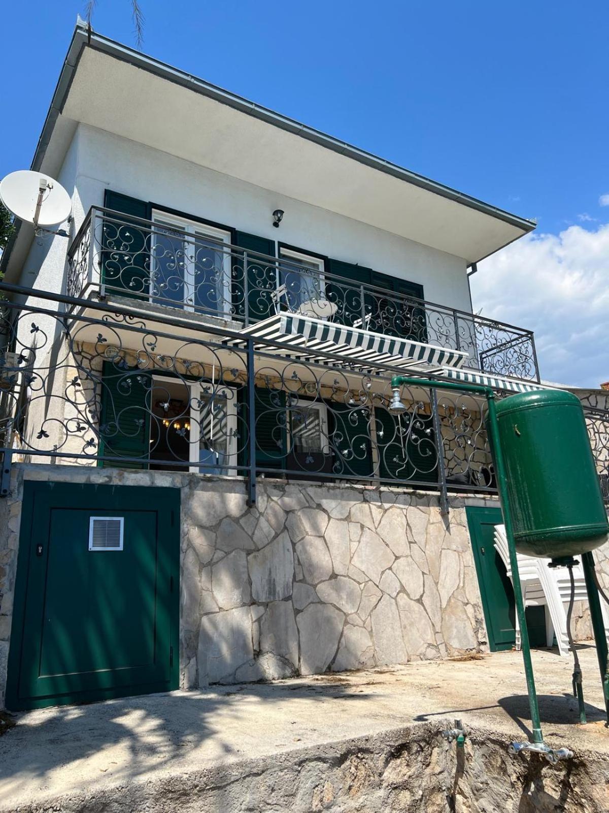 Villa Amarela Seget Vranjica Exteriér fotografie