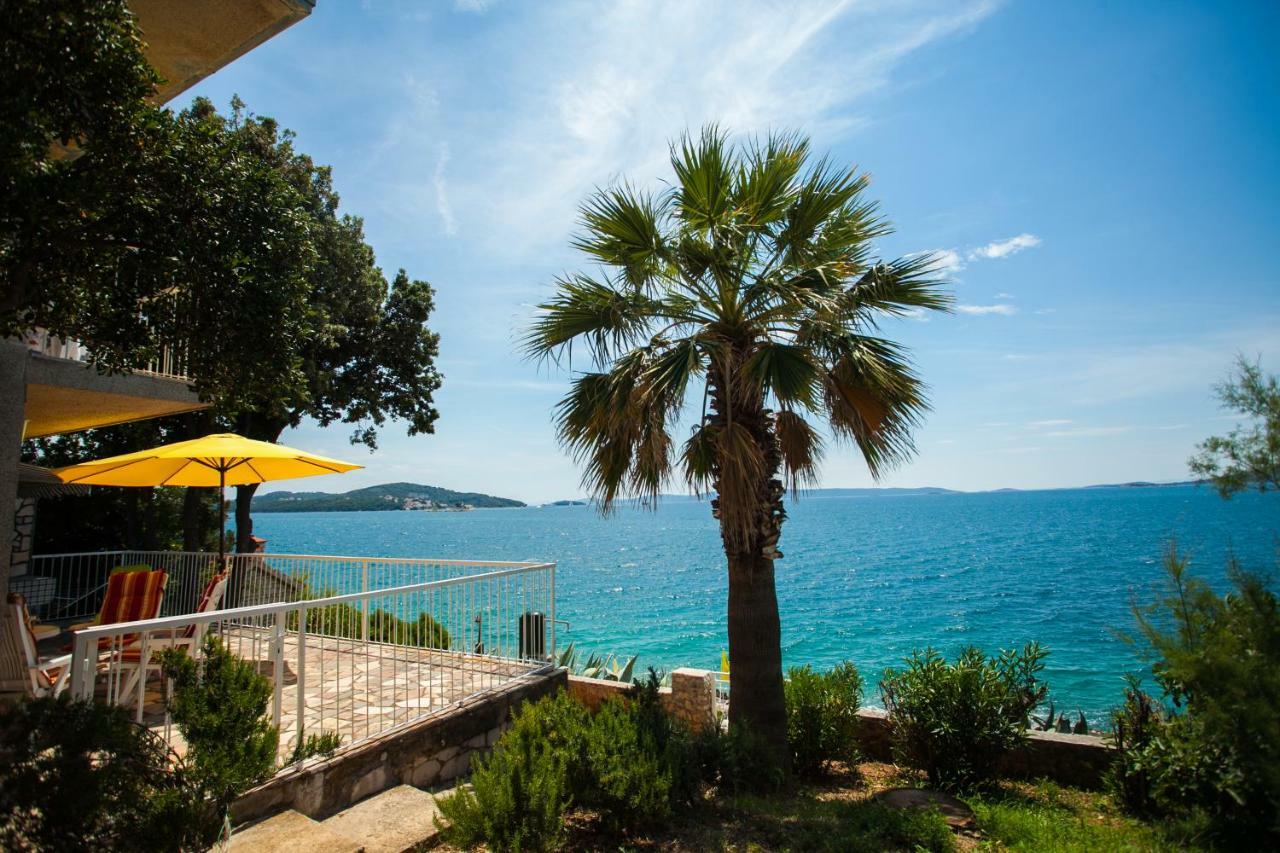 Villa Amarela Seget Vranjica Exteriér fotografie