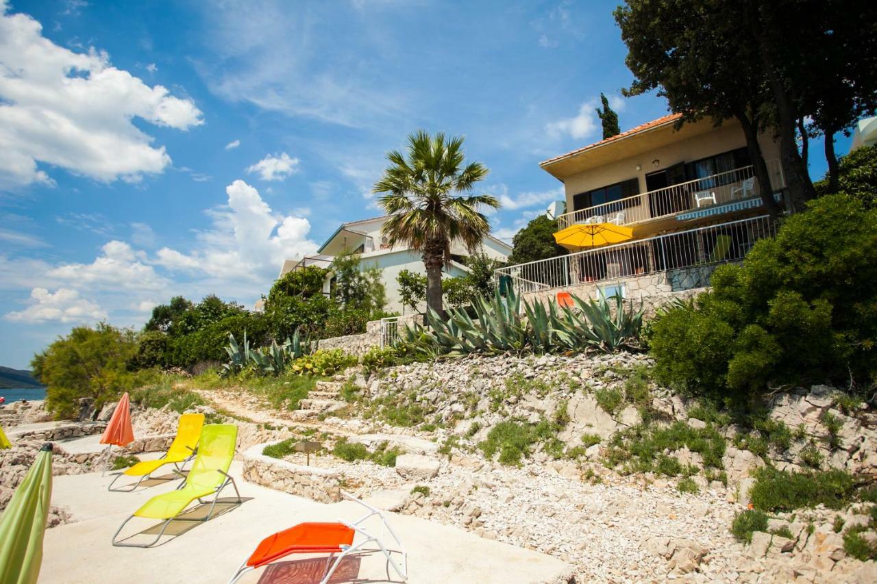 Villa Amarela Seget Vranjica Exteriér fotografie